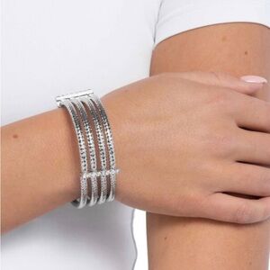 Teaming with Taste - White Bracelet